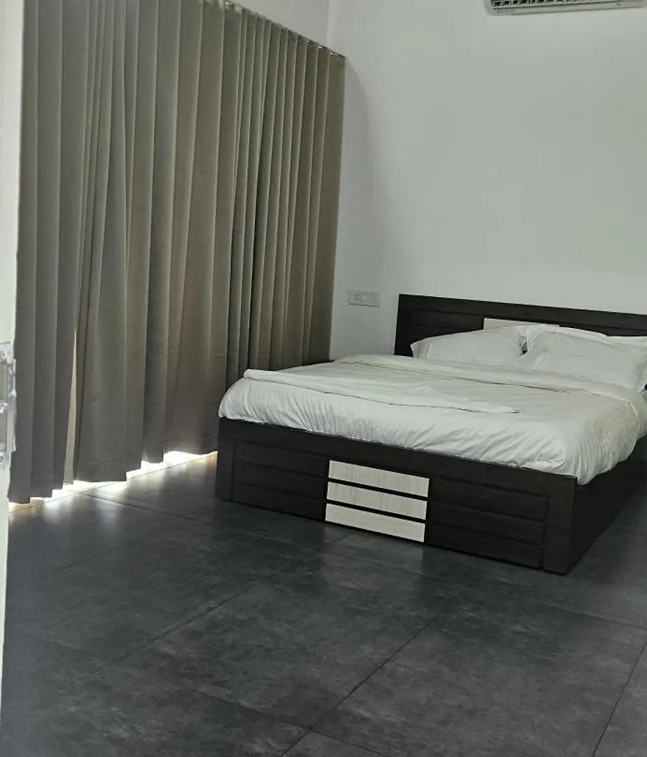 Royal Heaven Villa Ambalavayal